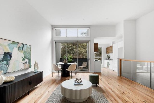 2/61 Spring Street, VIC 3072