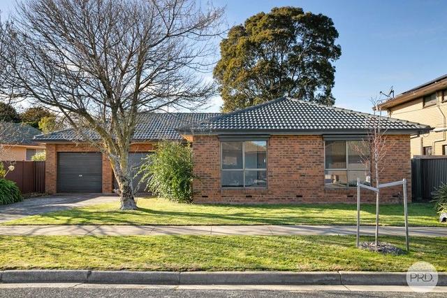 58 Lake Street, VIC 3355