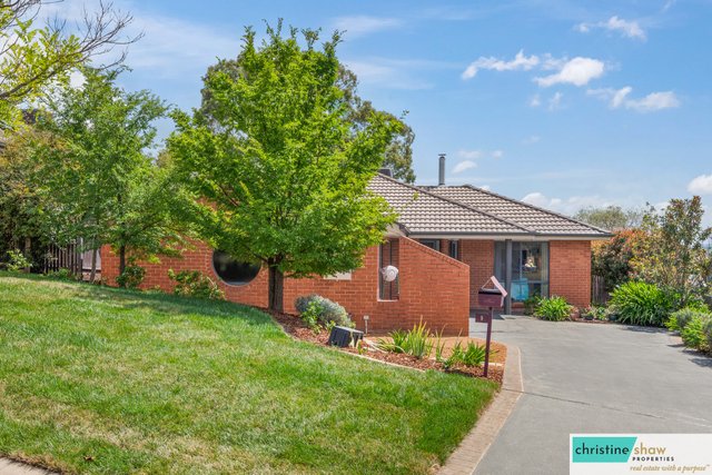 9 Magnolia Close, NSW 2619