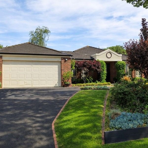 3 Balmoral Court, VIC 3199