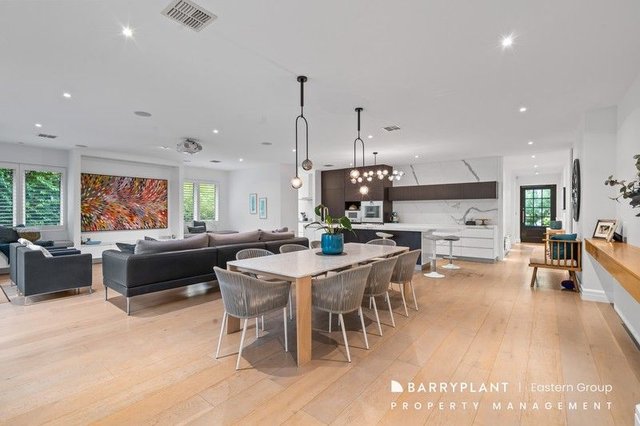 52 Hillcroft Drive, VIC 3106