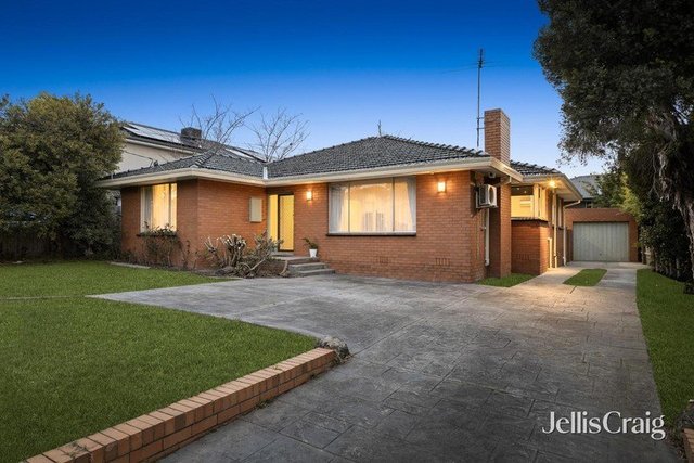 15 Kingswood Avenue, VIC 3149