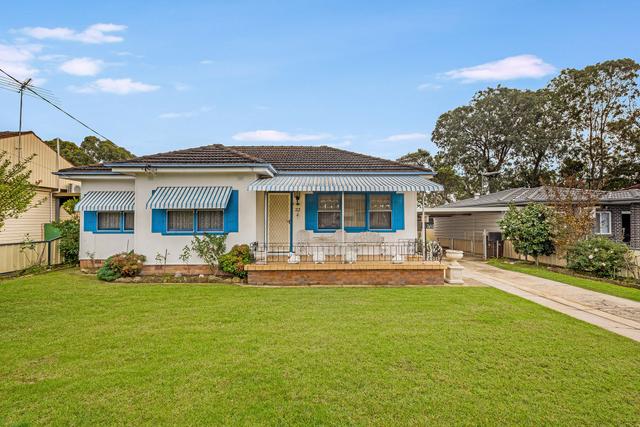 23 Grant Avenue, NSW 2166