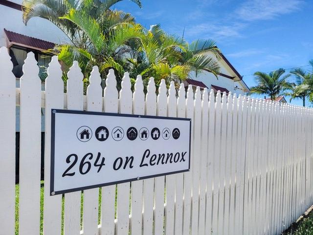 4B/264 Lennox Street, QLD 4650