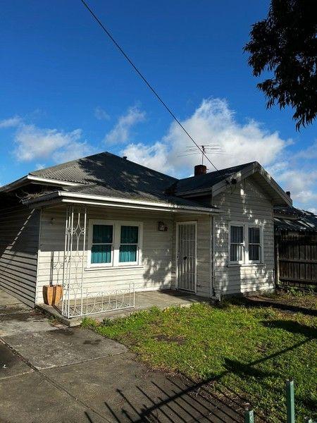 237 Ballarat Road, VIC 3019