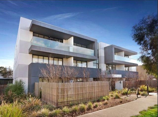 4/4 Crefden Street, VIC 3012