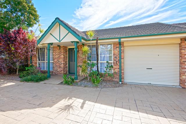 2/1 Lake Street, NSW 2443