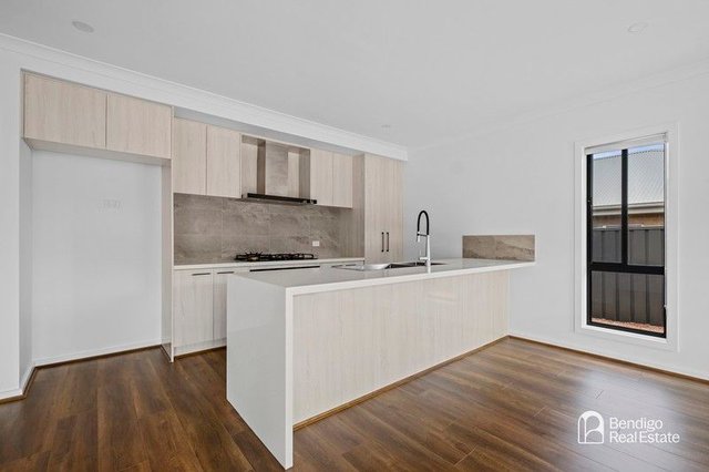 56 Aspiring Drive, VIC 3551