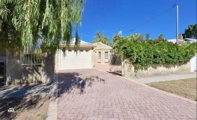 6 Fifth Avenue, WA 6162