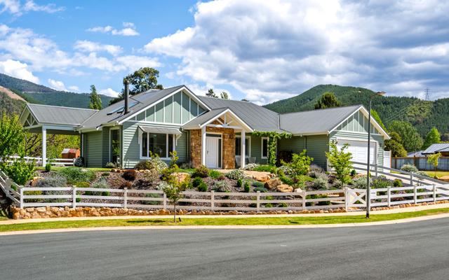 12 Cavalli Place, VIC 3741