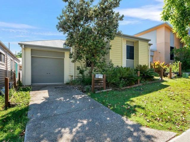 19 Elmwood Circuit, QLD 4300