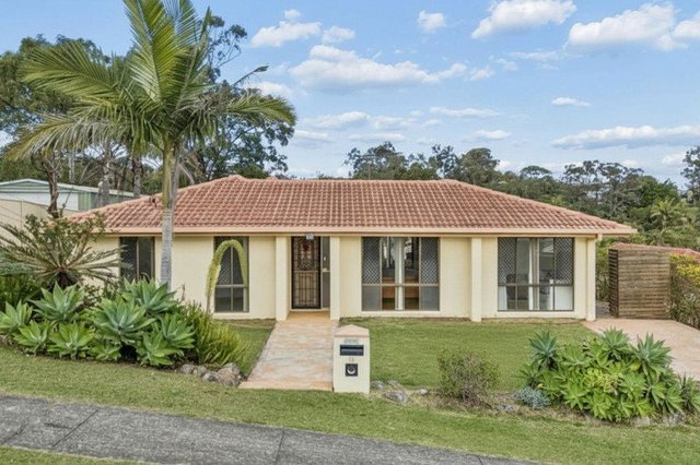 16 Voltaire Street, QLD 4128