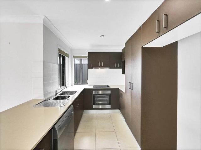 17 Lucia Crest, NSW 2285