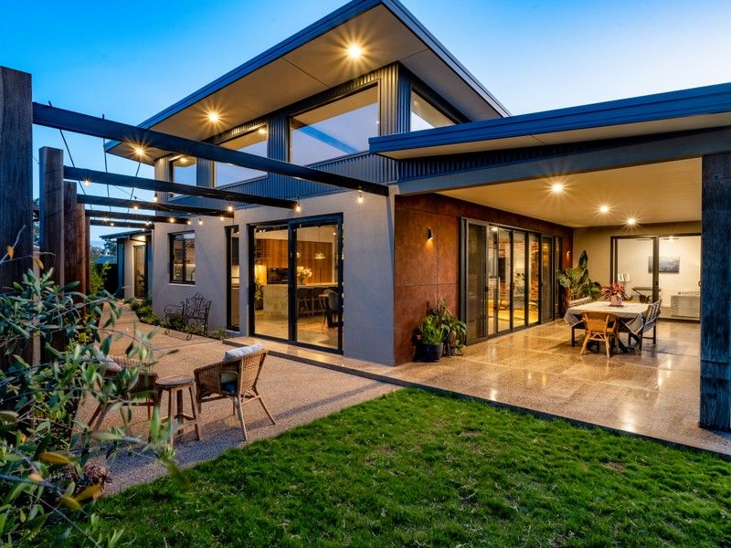 9 Avoca Court, Mansfield VIC 3722 Allhomes