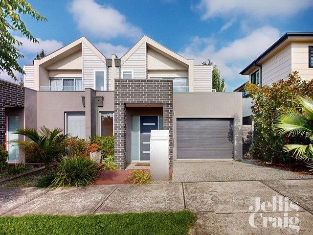 6 Loch Crescent, VIC 3041