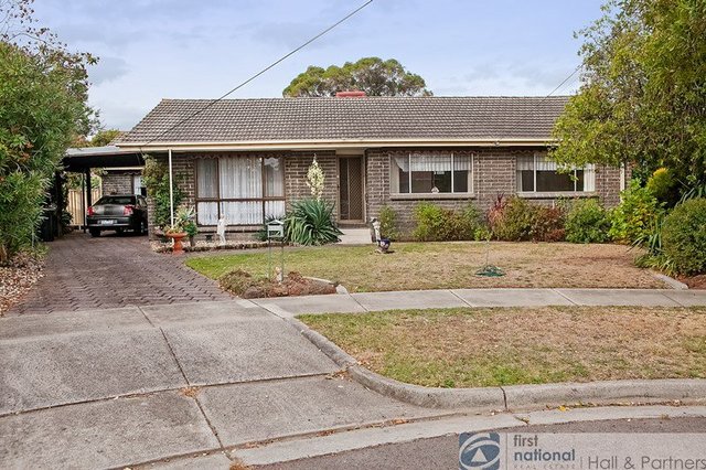11 Conifer Court, VIC 3175