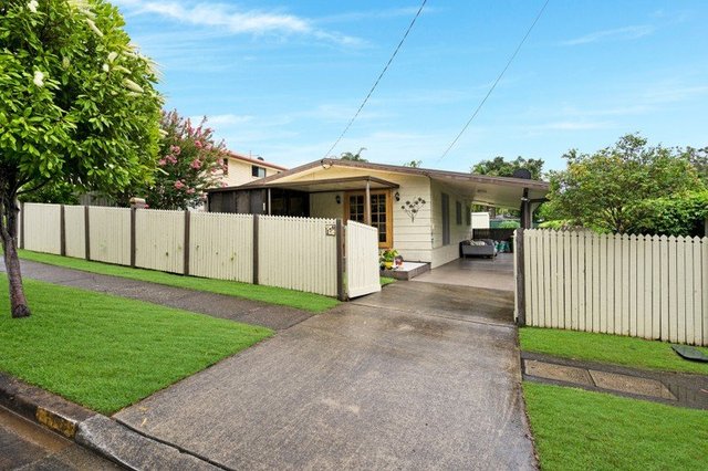 179 Whiting Street, QLD 4215