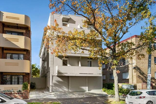 4/102 Millswyn Street, VIC 3141