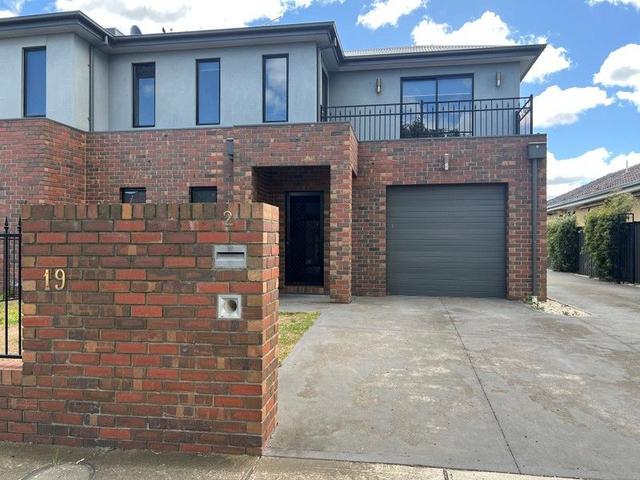 2/19 Lorna Crescent, VIC 3020