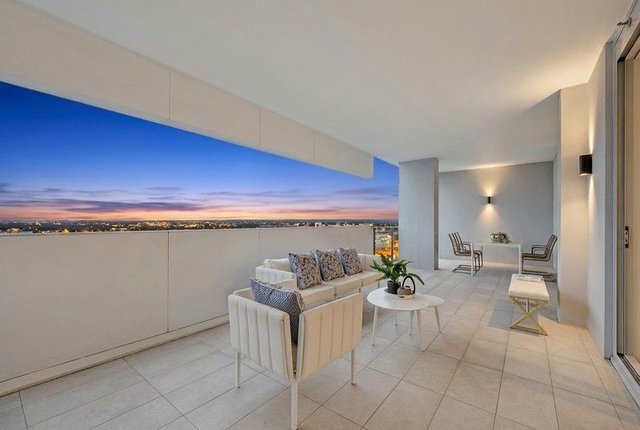 1001/19 Bigge Street, NSW 2170