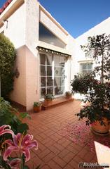Courtyard (2007-05-25)