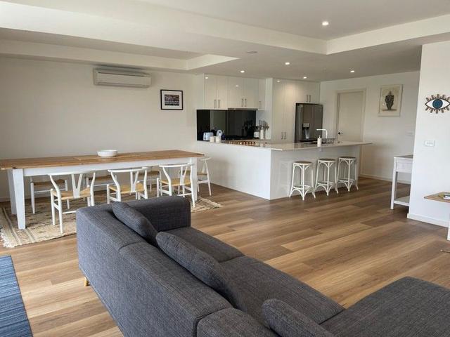 202/21 Hodgson Street, VIC 3226