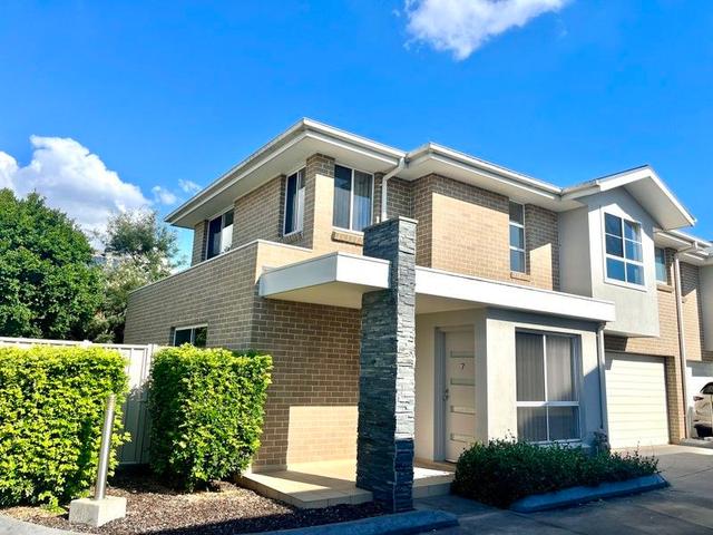 7/120 Cedar Road, NSW 2170