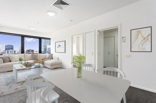 2004/250 Elizabeth Street, VIC 3000
