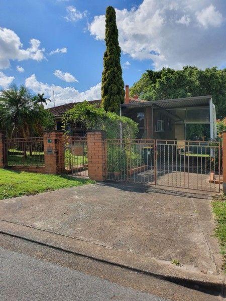 17 Delphinus St, QLD 4077