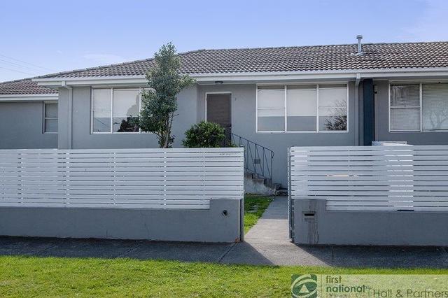 2/15 Wedge  Street, VIC 3175