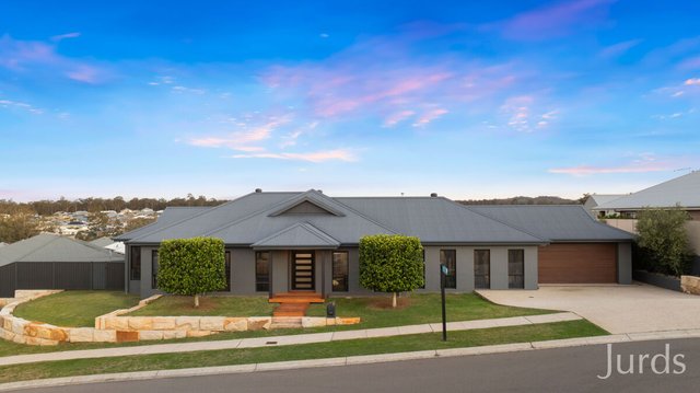 8 Ellerton Avenue, NSW 2335