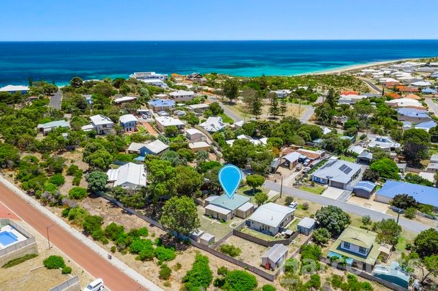 6 Muriel Court, WA 6211