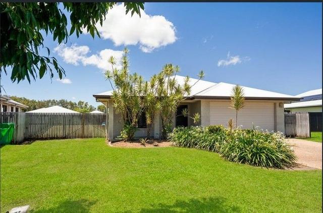 10 Lochern Way, QLD 4818
