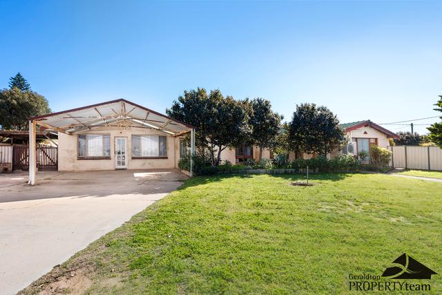 11 Adlam Street, WA 6530