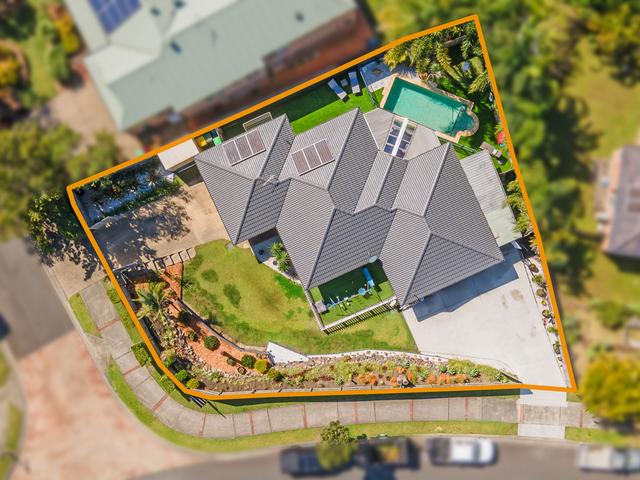1 Morane Court, QLD 4211