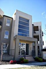 Complex Enterance