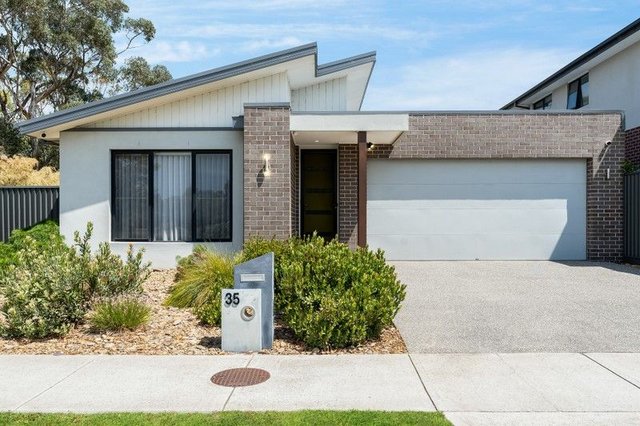 35 Capstan Crescent, VIC 3222