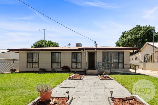 5 Connorton Street, NSW 2652