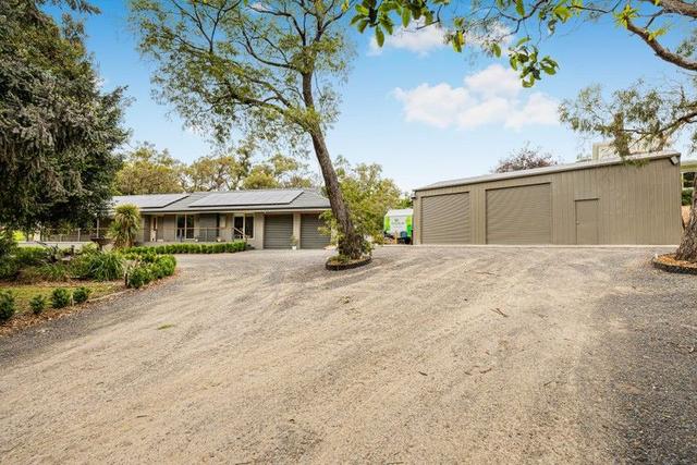 2 Stanhill Drive, VIC 3977