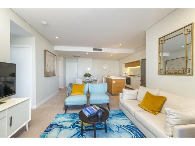 202/37D Harbour Road, QLD 4007