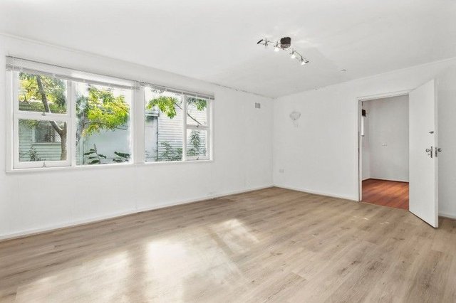 18 Cook Street, NSW 2087