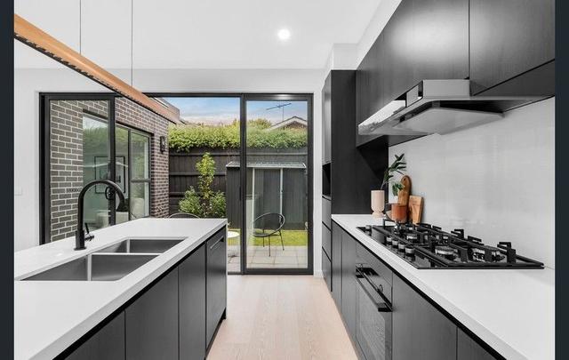 1/87-89 Santa Rosa  Boulevard, VIC 3109