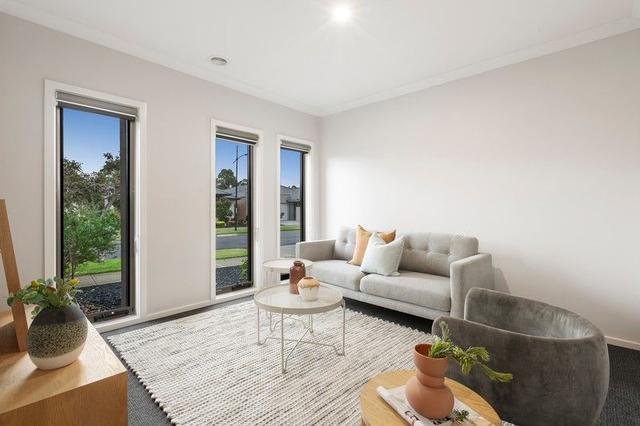 13 Tosca Way, VIC 3754