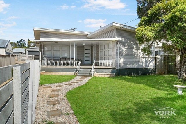 22 Dalmeny Street, QLD 4350