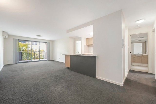 13/11 Tanunda Drive, WA 6103