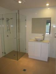 Bathroom (2014-11-20)