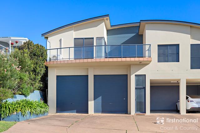 2/18 Tingira Crescent, NSW 2533
