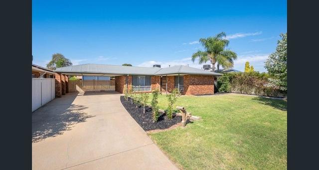 13 Dennison Street, VIC 3629