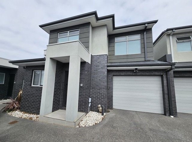 2/94 West Street, VIC 3046