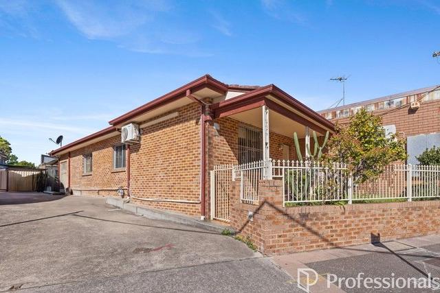 112 Duntroon  Street, NSW 2193